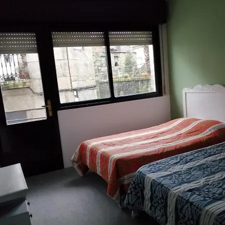 Casa Lola 2* Ponteareas