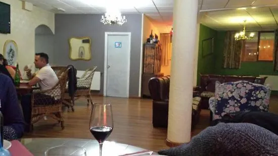 Casa de hóspedes Casa Lola 2*